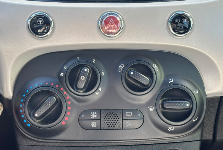 FIAT 500 1.2 69 CV CLUB DUALOGIC BOITE AUTOMATIQUE / INTERIEUR FULL CUIR / APPLE CAR PLAY / GARANTIE