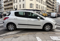 Peugeot 308 5 PORTES 1.6 HDi 90 CH PACK CONFORT distribution a prevoir