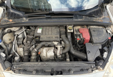 Peugeot 308 5 PORTES 1.6 HDi 90 CH PACK CONFORT distribution a prevoir
