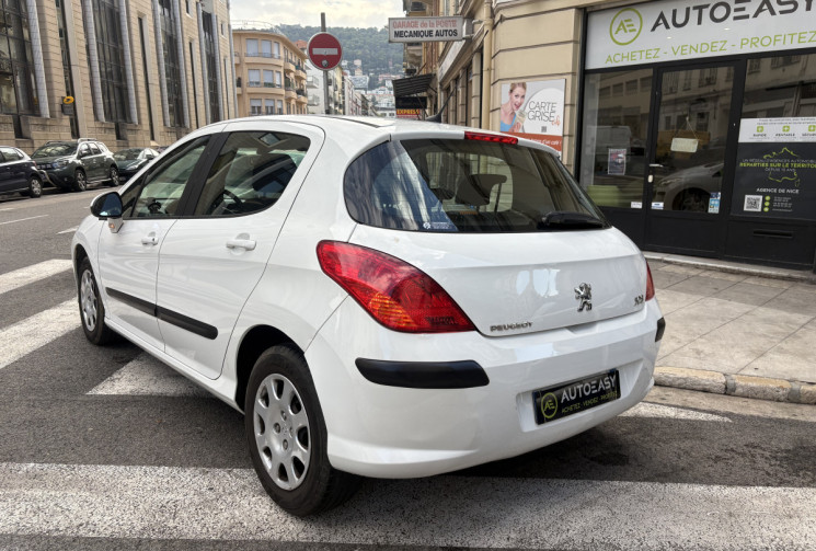 Peugeot 308 5 PORTES 1.6 HDi 90 CH PACK CONFORT distribution a prevoir