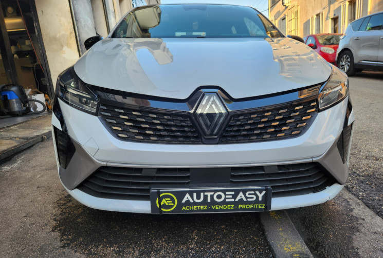 Renault CLIO V techno E-TECH 1.6 i 145 Hybrid Origine France 2eme main 