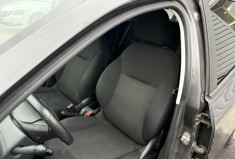 Peugeot 208 1.2 . 82 cv style