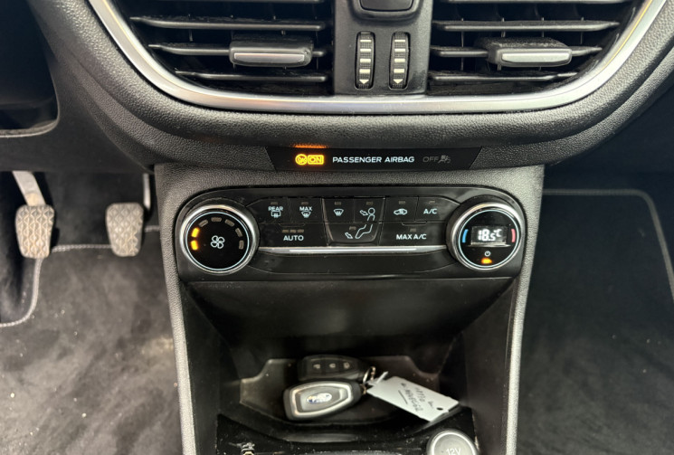 Ford Fiesta 1.0 TITANIUM 100 CV