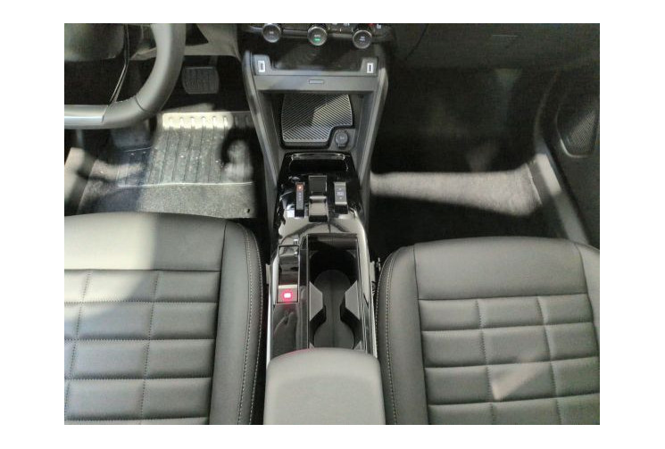 Citroen C4 III Max Hybride 145 ch e-DCS6 Noir Perla Nera