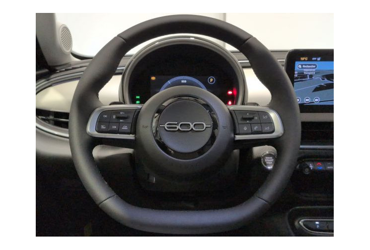 Fiat 600 La Prima T-Gen 3 1.2 Hybrid 145ch eDCT6 Onyx Black