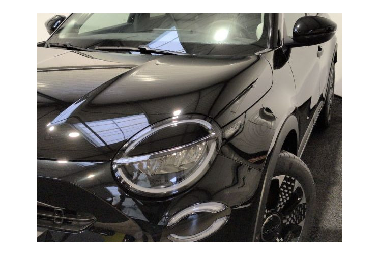 Fiat 600 La Prima T-Gen 3 1.2 Hybrid 145ch eDCT6 Onyx Black