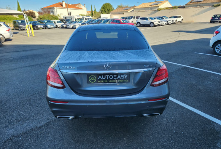 Mercedes CLASSE E 220 D 4MATIC 194 SPORTLINE PACK AMG / SUIVI FULL MERCEDES / GARANTIE 12 MOIS