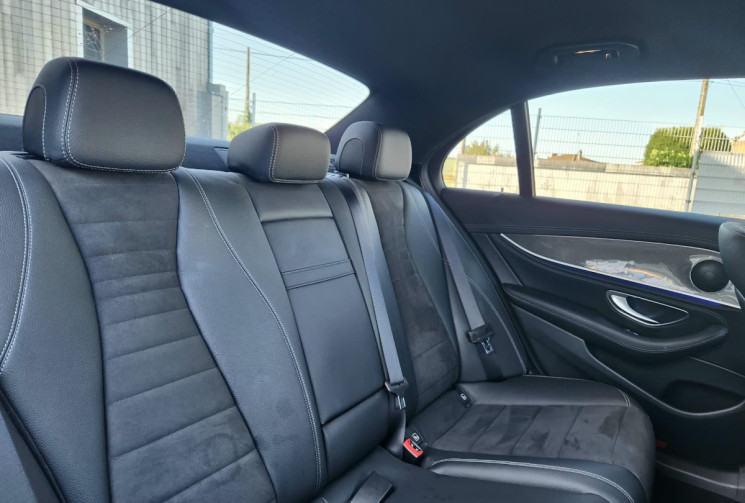 Mercedes CLASSE E 220 D 4MATIC 194 SPORTLINE PACK AMG / SUIVI FULL MERCEDES / GARANTIE 12 MOIS