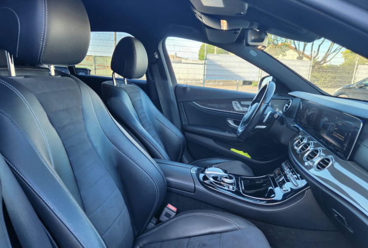Mercedes CLASSE E SPORTLINE / PACK AMG / 220 4MATIC 194 / SUIVI FULL MERCEDES / GARANTIE 12 MOIS