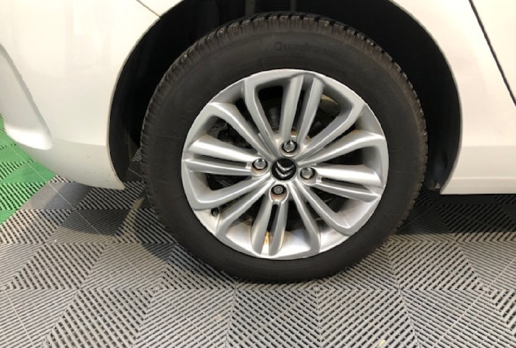 Citroën C4 1.6 VTI 120 MILLENIUM 
