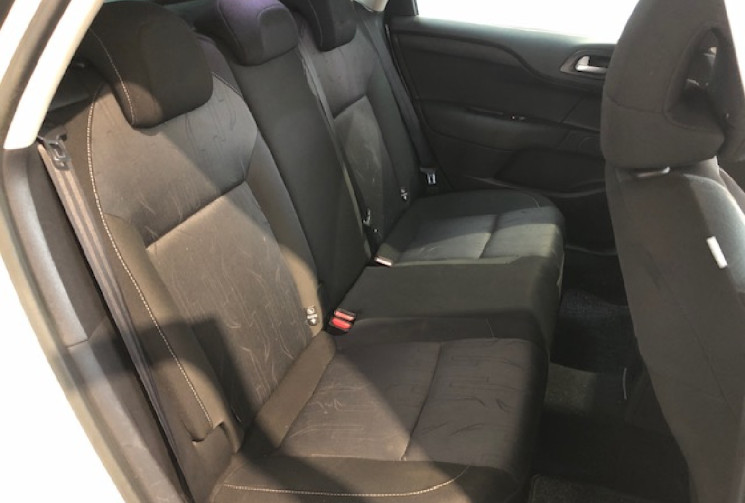 Citroën C4 1.6 VTI 120 MILLENIUM 