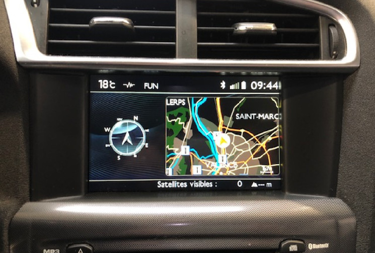 Citroën C4 1.6 VTI 120 MILLENIUM 