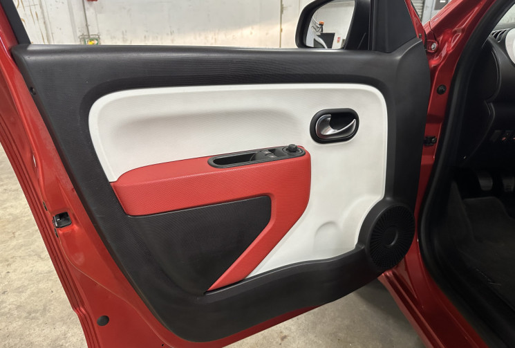 Renault Twingo  0.9 TCe 90 Intens / Révision faite / Caméra de recul / Régulateur / Climatisation
