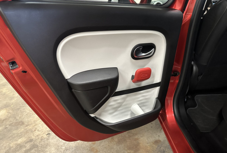 Renault Twingo  0.9 TCe 90 Intens / Révision faite / Caméra de recul / Régulateur / Climatisation