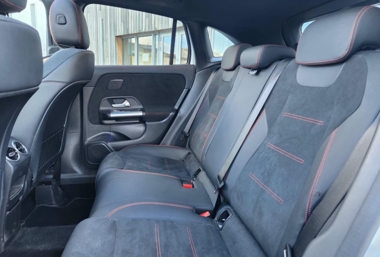 Mercedes GLA 200D 150 AMG PREMIUM PLUS  / EXCELLENT ETAT / GARANTIE 12 MOIS