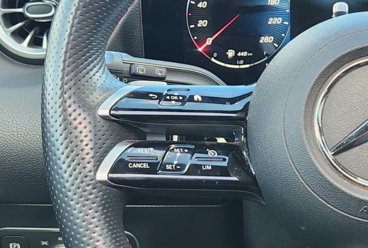 Mercedes GLA 200D 150 AMG PREMIUM PLUS  / EXCELLENT ETAT / GARANTIE 12 MOIS