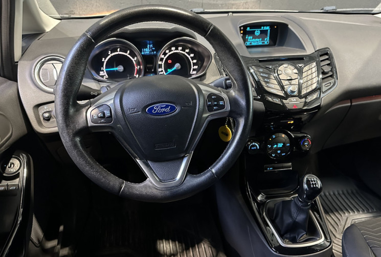 Ford Fiesta 1.0 EcoBoost 100 ch Titanium / Courroie de distribution remplacée / Suivi d’entretien co