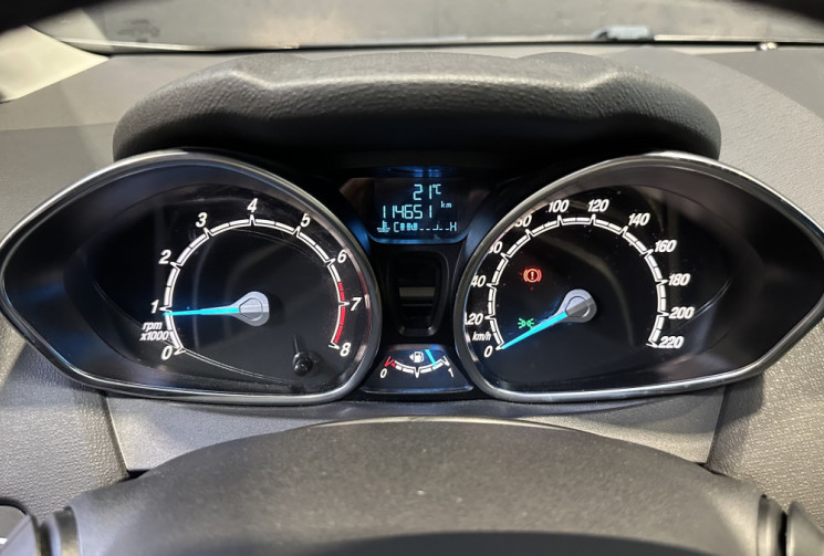 Ford Fiesta 1.0 EcoBoost 100 ch Titanium / Courroie de distribution remplacée / Suivi complet