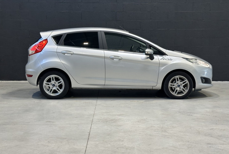 Ford Fiesta 1.0 EcoBoost 100 ch Titanium / Courroie de distribution remplacée / Suivi d’entretien co
