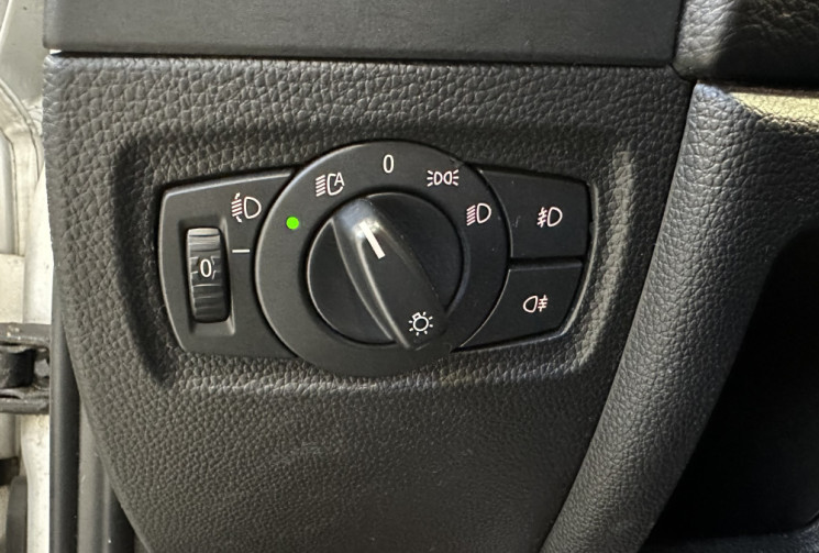 BMW Série 1 118dA 143ch Luxe - Entretien complet - Suivi BMW - 2 ème main - Origine France
