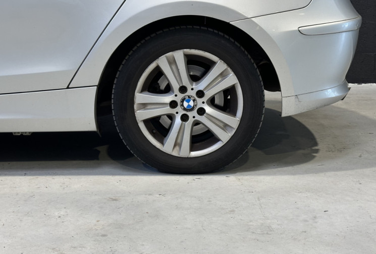 BMW Série 1 118dA 143ch Luxe - Entretien complet - Suivi BMW - 2 ème main - Origine France