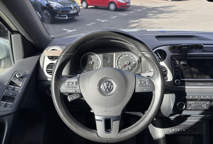 Volkswagen Tiguan (2) 2.0 TDI 177 BLUEMOTION TECHNOLOGY CARAT 4MOTION