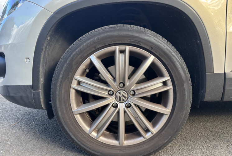 Volkswagen Tiguan (2) 2.0 TDI 177 BLUEMOTION TECHNOLOGY CARAT 4MOTION