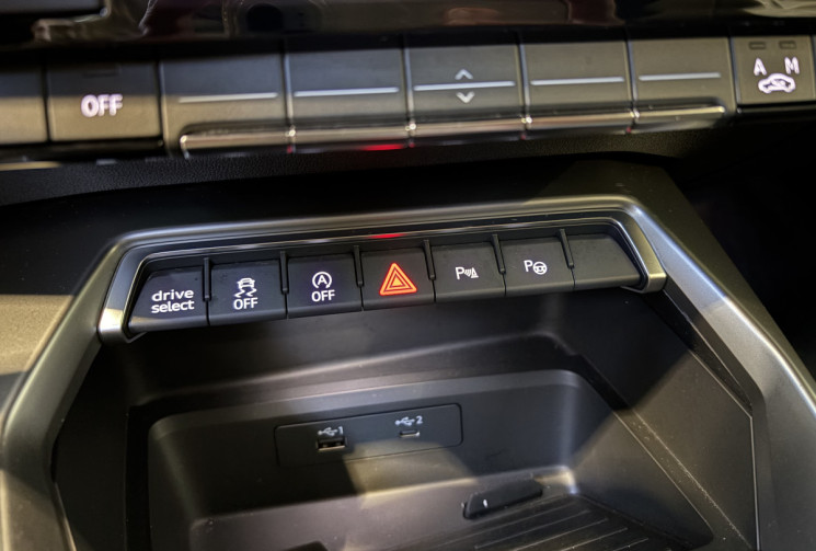 Audi A3 SPORTBACK 35 TDI 150 ch Design Luxe S tronic 7 / Boîte automatique / CarPlay Android Auto