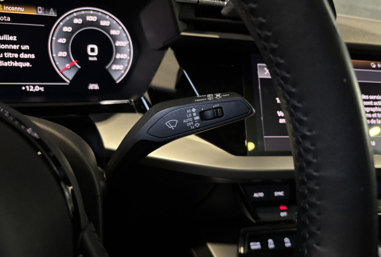 Audi A3 SPORTBACK 35 TDI 150 ch Design Luxe S tronic 7 / Boîte automatique / CarPlay Android Auto