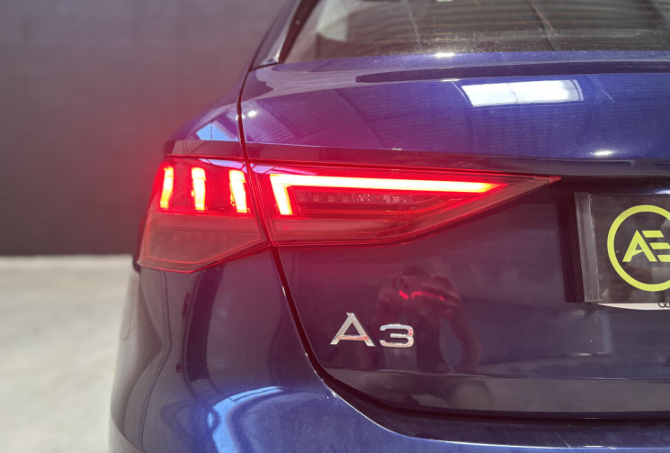 Audi A3 SPORTBACK 35 TDI 150 ch Design Luxe S tronic 7 / Boîte automatique / CarPlay Android Auto