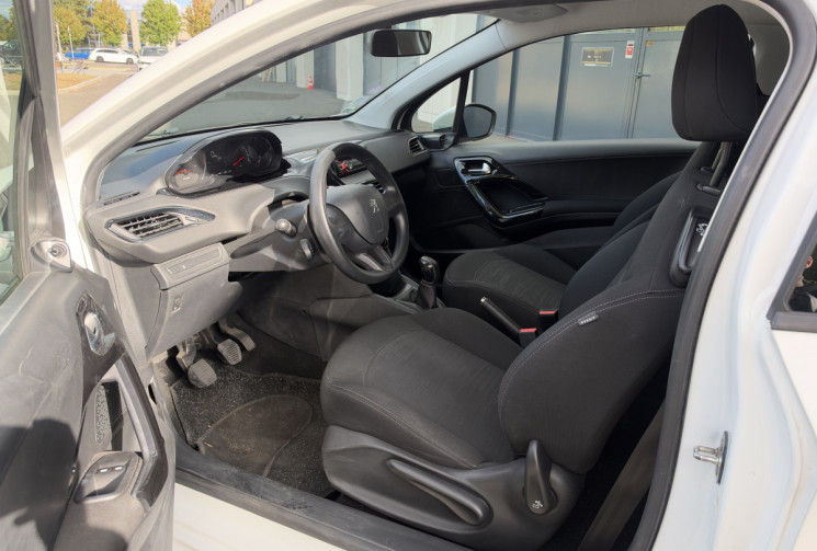 Peugeot 208 VTI 1.0 3 portes
