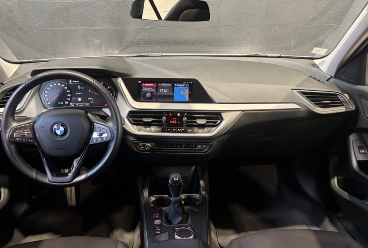 BMW Série 1 F40 116d  BUSINESS DESIGN 2019 / RADARS AV-AR / BVM