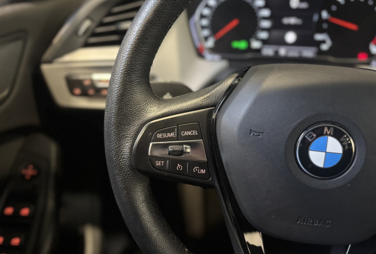 BMW Série 1 F40 116d  BUSINESS DESIGN 2019 / RADARS AV-AR / BVM