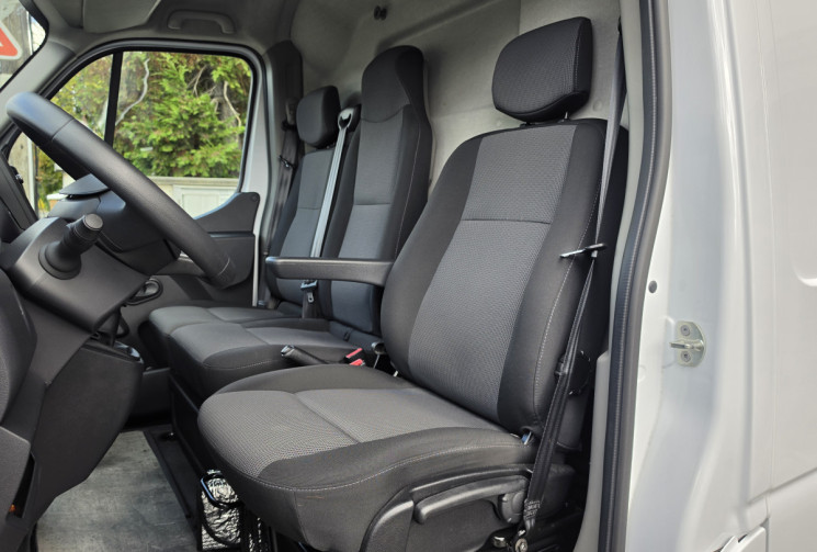 Renault Master Phase 3 Fourgon L2 H2 2.8T 2.3 dCi 16V 179 cv