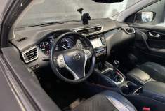 Nissan Qashqai 1.6 dCi 130 ch Tekna / Toit panoramique / Suivi d’entretien disponible