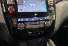 Nissan Qashqai 1.6 dCi 130 ch Tekna / Toit panoramique / Suivi d’entretien disponible