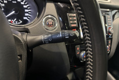 Nissan Qashqai 1.6 dCi 130 ch Tekna / Toit panoramique / Suivi d’entretien disponible