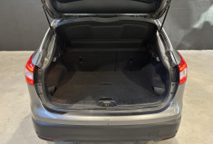 Nissan Qashqai 1.6 dCi 130 ch Tekna / Toit panoramique / Suivi d’entretien disponible
