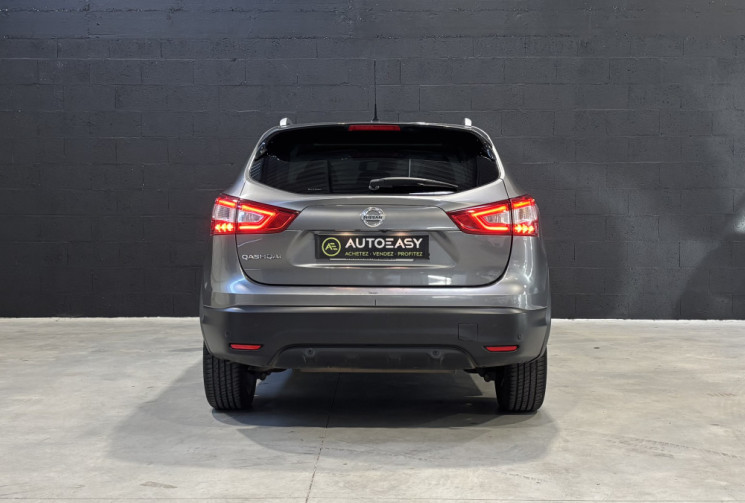 Nissan Qashqai 1.6 dCi 130 ch Tekna / Toit panoramique / Suivi d’entretien disponible
