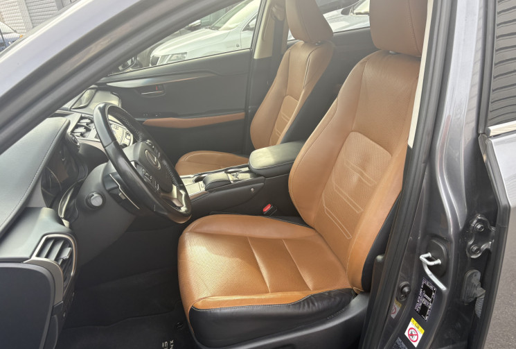 Lexus NX 300H 2.5i hybrid luxe