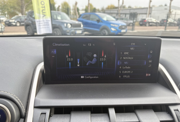 Lexus NX 300H 2.5i hybrid luxe