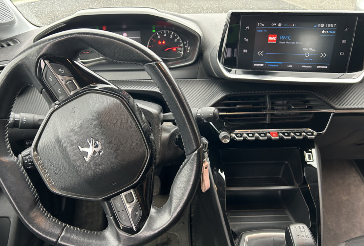 Peugeot 208 Active 1.2 PureTech 75 cv Distribution changée