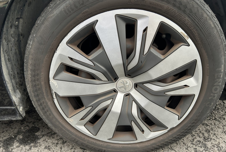 Peugeot 208 Active 1.2 PureTech 75 cv Distribution changée