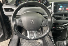 Peugeot 2008  1.5 BLUEHDI ALLURE 102 / GRIP CONTROL / RADAR DE RECUL