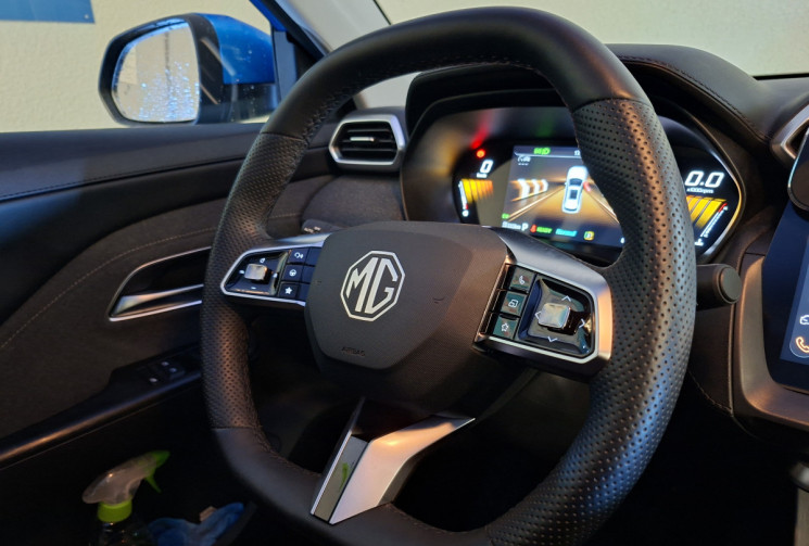 MG ZS 1.5 197 HYBRID+ COMFORT / 1ERE MAIN / GARANTIE 7 ANS