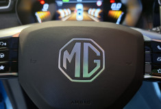 MG ZS 1.5 197 HYBRID+ COMFORT / 1ERE MAIN / GARANTIE 7 ANS