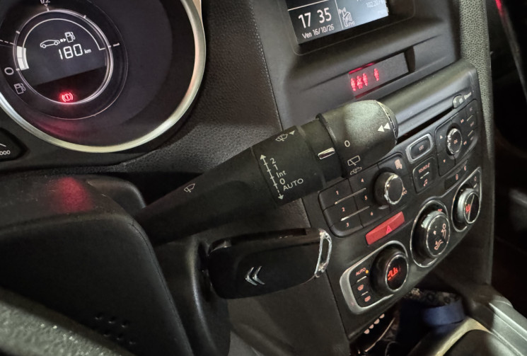 Citroën DS4 GARANTIE 1 AN 1.6 HDi FAP 112 cv