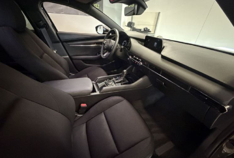 Mazda 3 Mazda 3 2.0 Skyactiv-X 180 ch BVA6 M-Hybrid – 49 000 km – Garanti 12 Mois