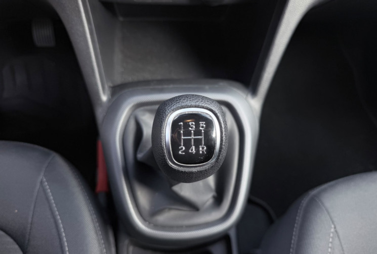 Hyundai I10 II 1.0 i 12V Blue Drive S&S 67 CV *CLIM*IDEAL JEUNE PERMIS * FAIBLE KILOMETRAGE