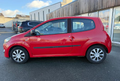 Renault Twingo PHASE 2 1.2 i 75 LIFE / FAIBLE KM / DISTRIBUTION NEUVE / GARANTIE 12 MOIS 